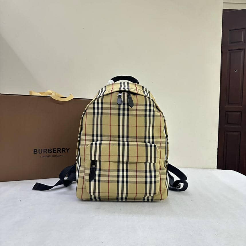 Burberry Bag 109